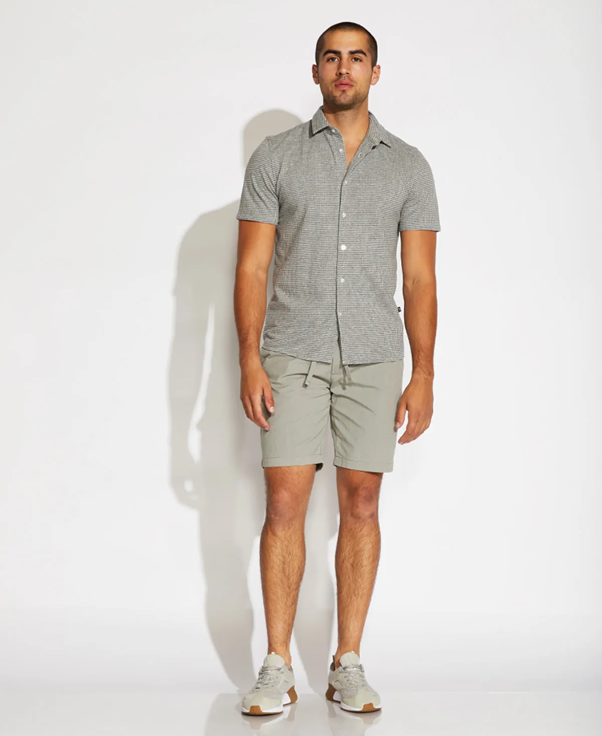 Badgley Shorts (Dark Gray)