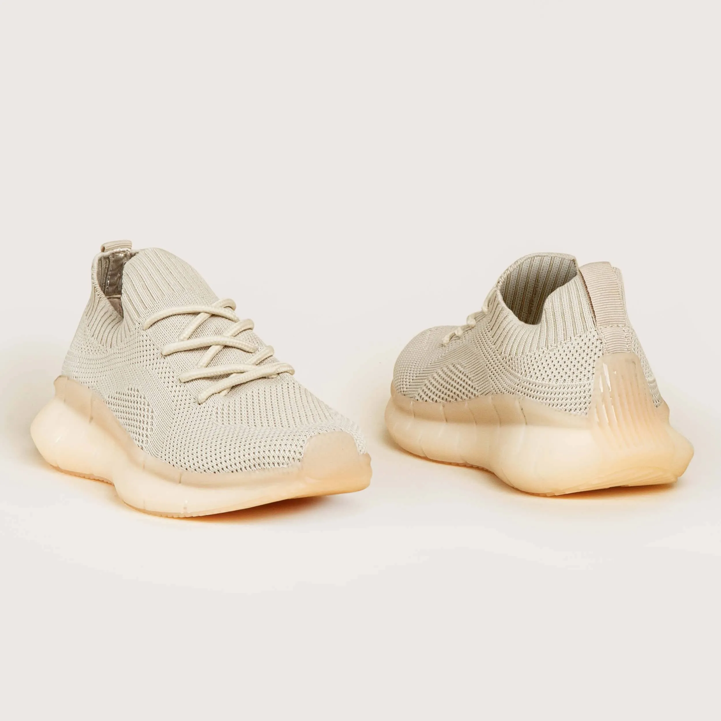 Burst Flyknit Sneaker - Beige