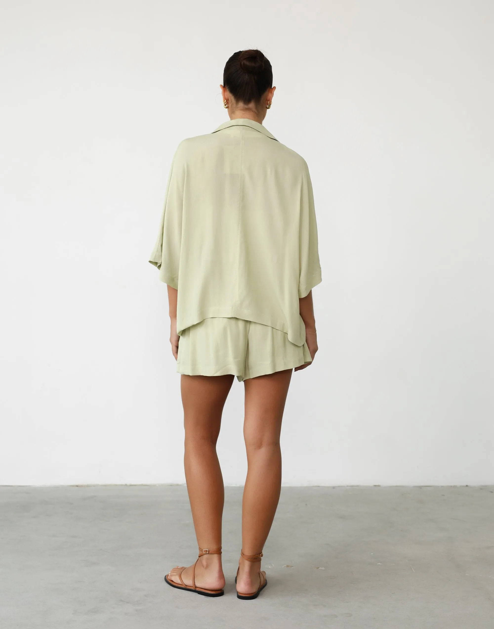 Divya Shorts (Pistachio)