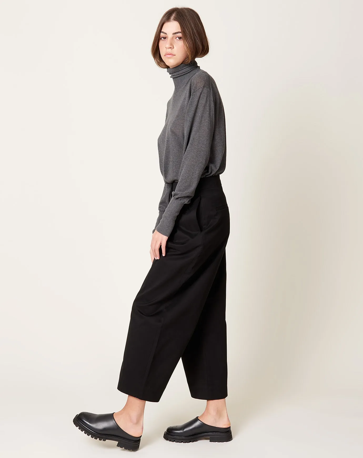 Dordoni Pant in Black