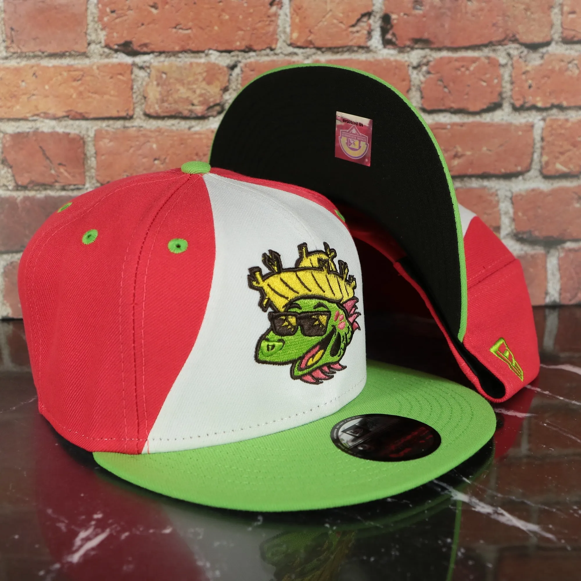 Harrisburg Senators Iguana Copa De La Diversion 2023 Tri-Tone Black Bottom 9Fifty Snapback Hat | Red/White/Green 950