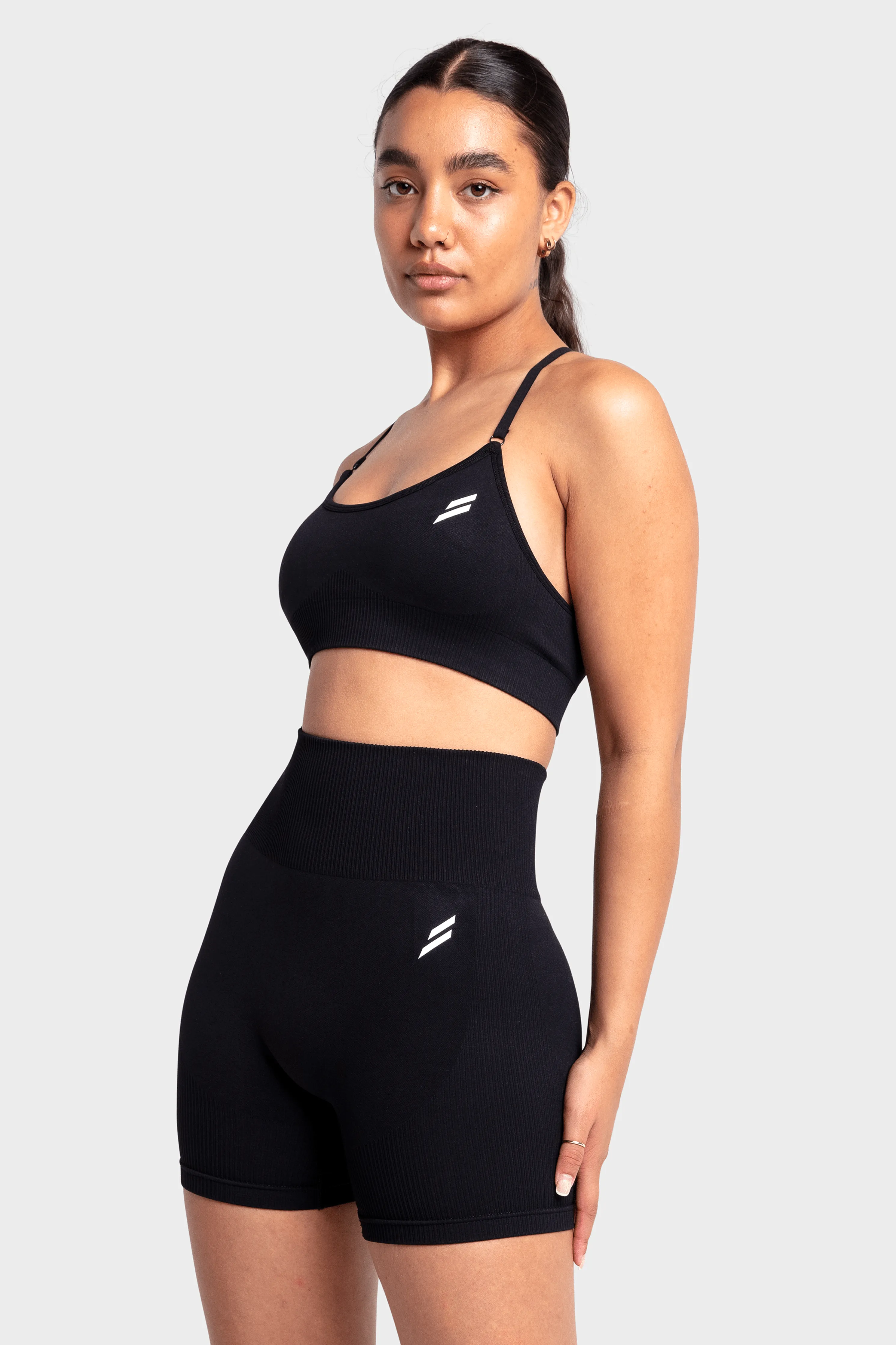 Impact Solid Crop - Jet Black