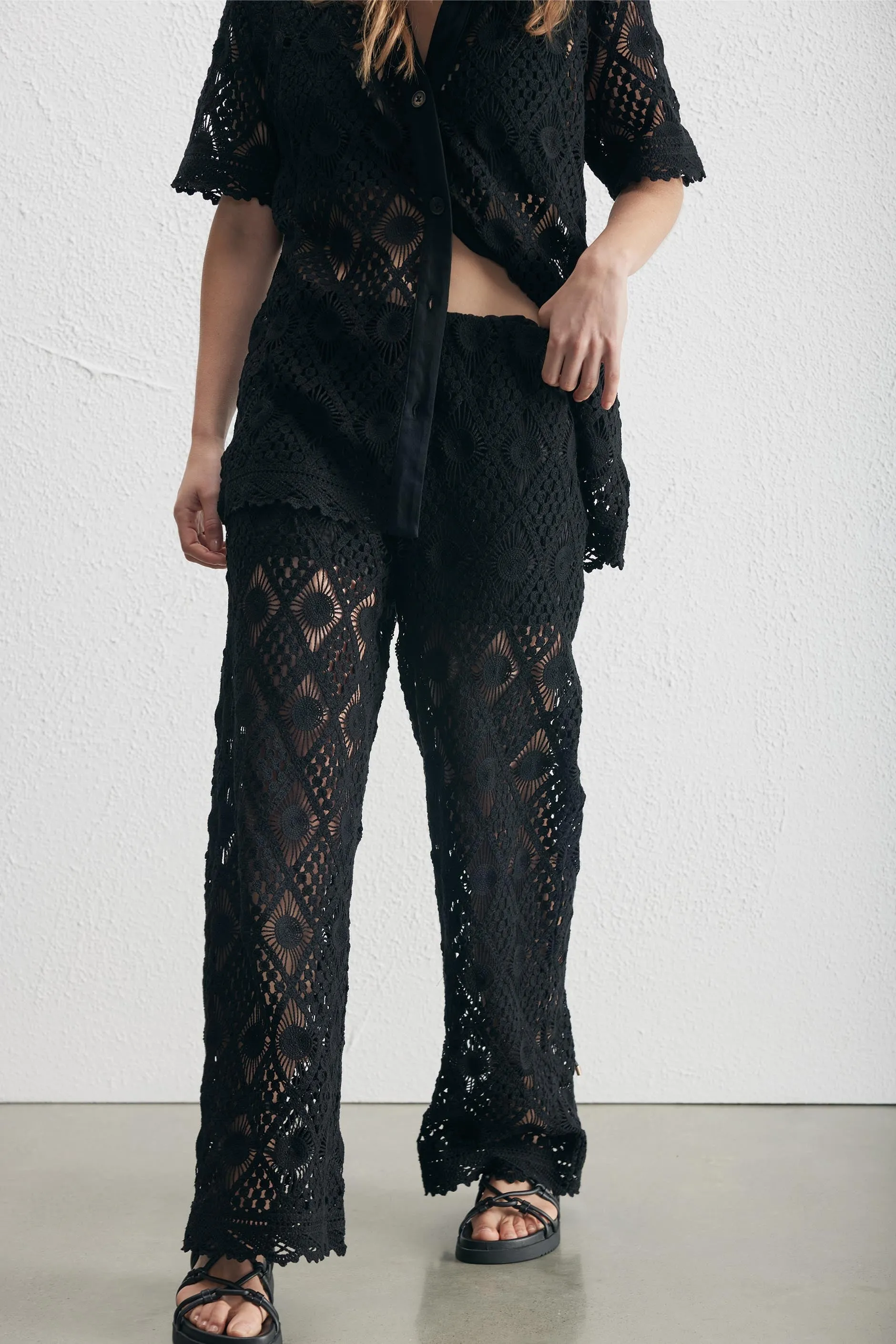 Noa Crochet Pant