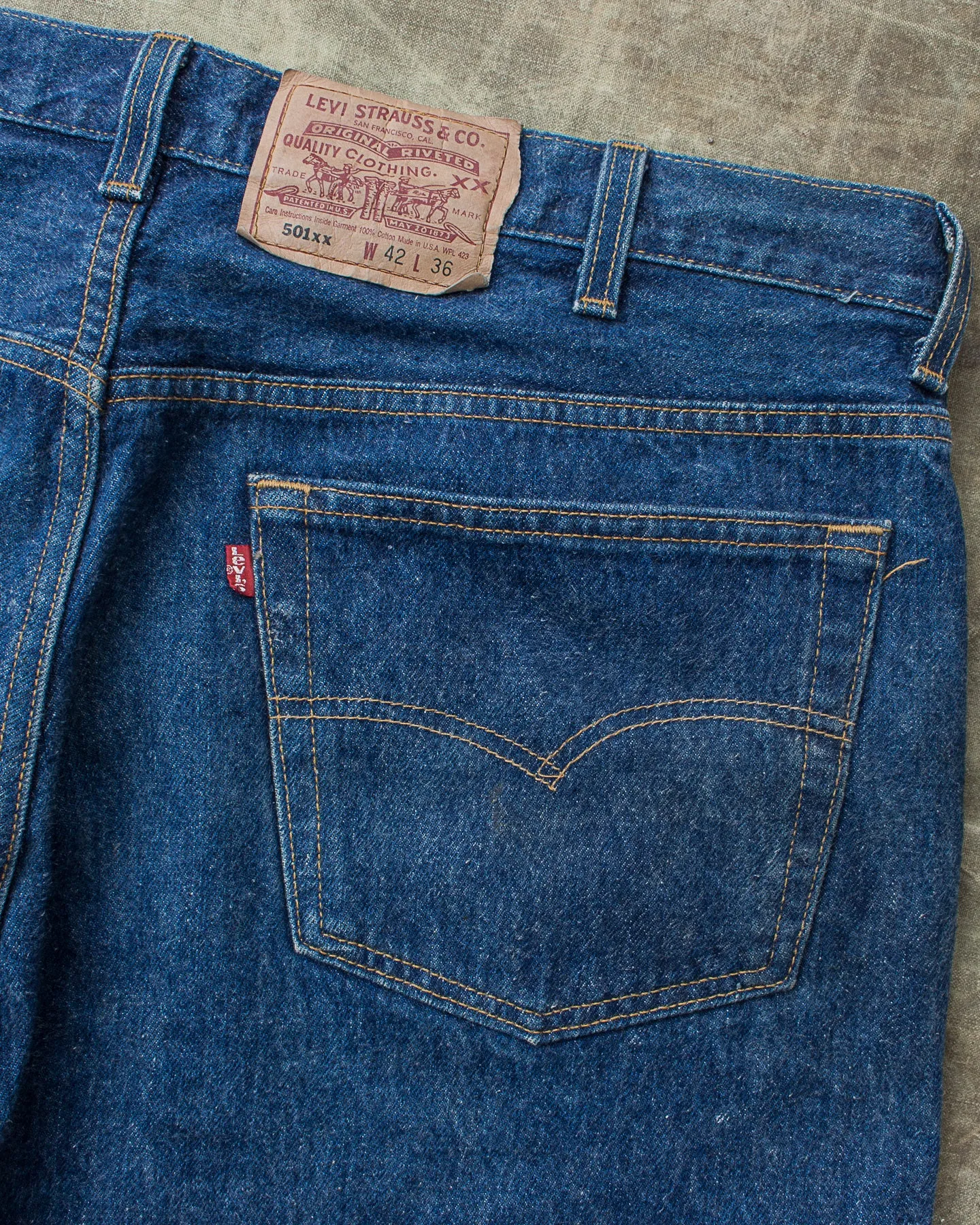 Vintage 90's Made in USA Levi's 501xx Jeans W 42