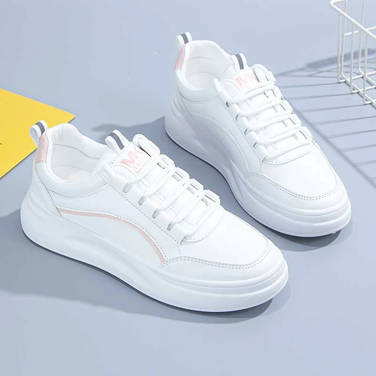 White pink stripe lace up shoe sneaker 2662